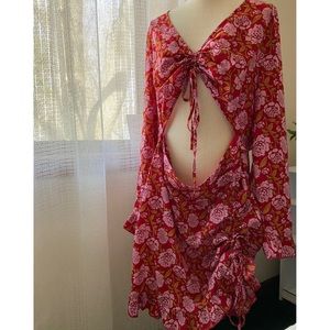 Pretty Little Thing Cinched Floral Dress
